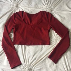 solid fitted crop top long sleeve red medium ‼️❣️
